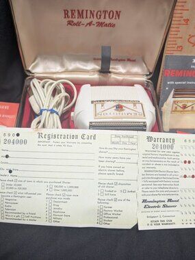 Vintage Remington Roll A Matic Electric Shaver - WORKS